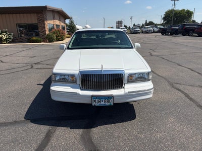 1997 Lincoln Town Car Signature
