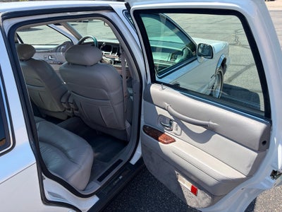 1997 Lincoln Town Car Signature