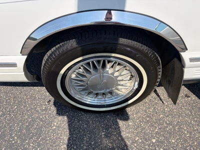 1997 Lincoln Town Car Signature
