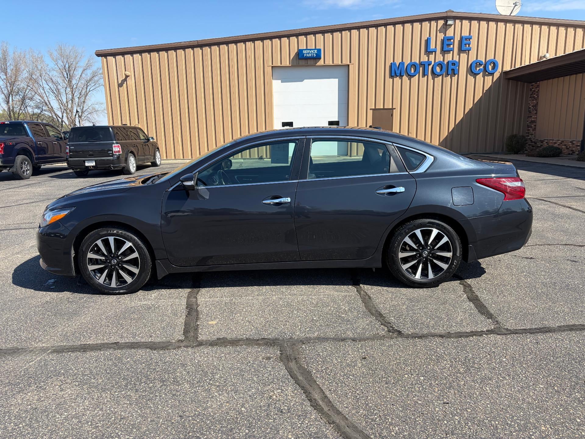 2018 Nissan Altima 2.5 SV Sedan
