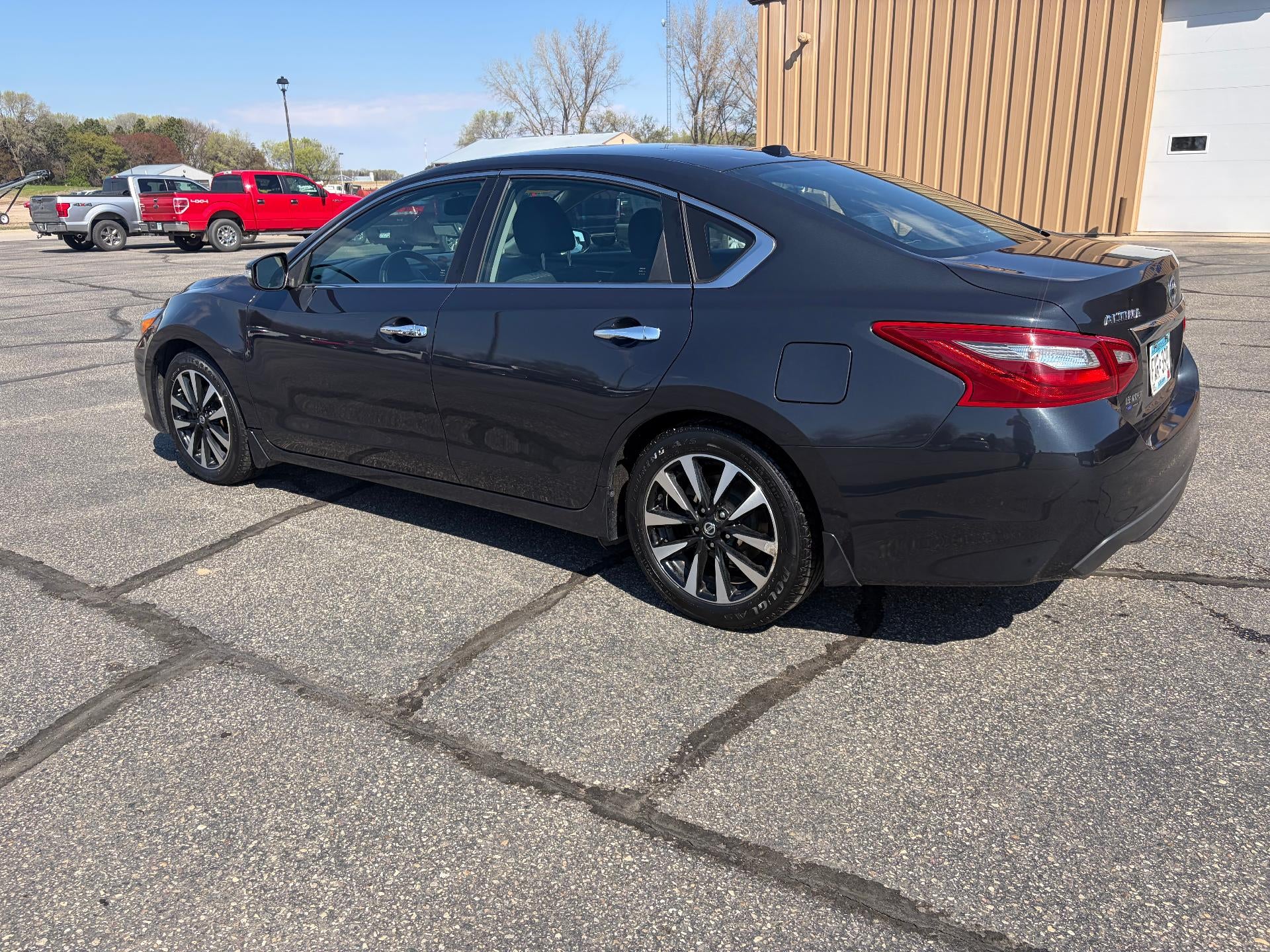 2018 Nissan Altima 2.5 SV Sedan