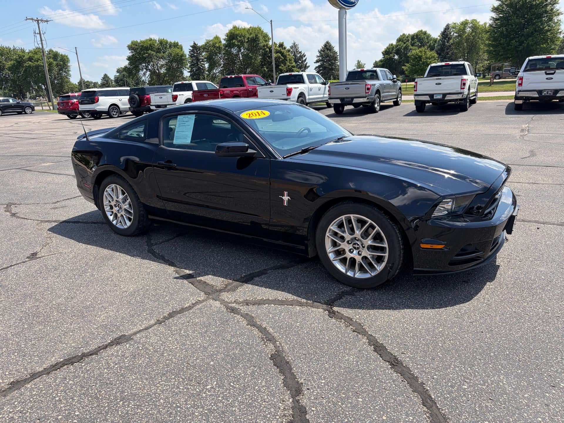 2014 Ford Mustang 2dr Cpe V6 Premium