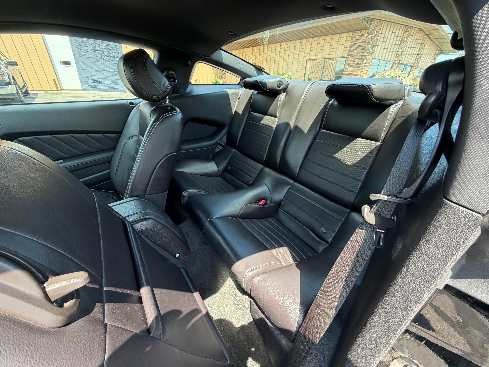 2014 Ford Mustang 2dr Cpe V6 Premium