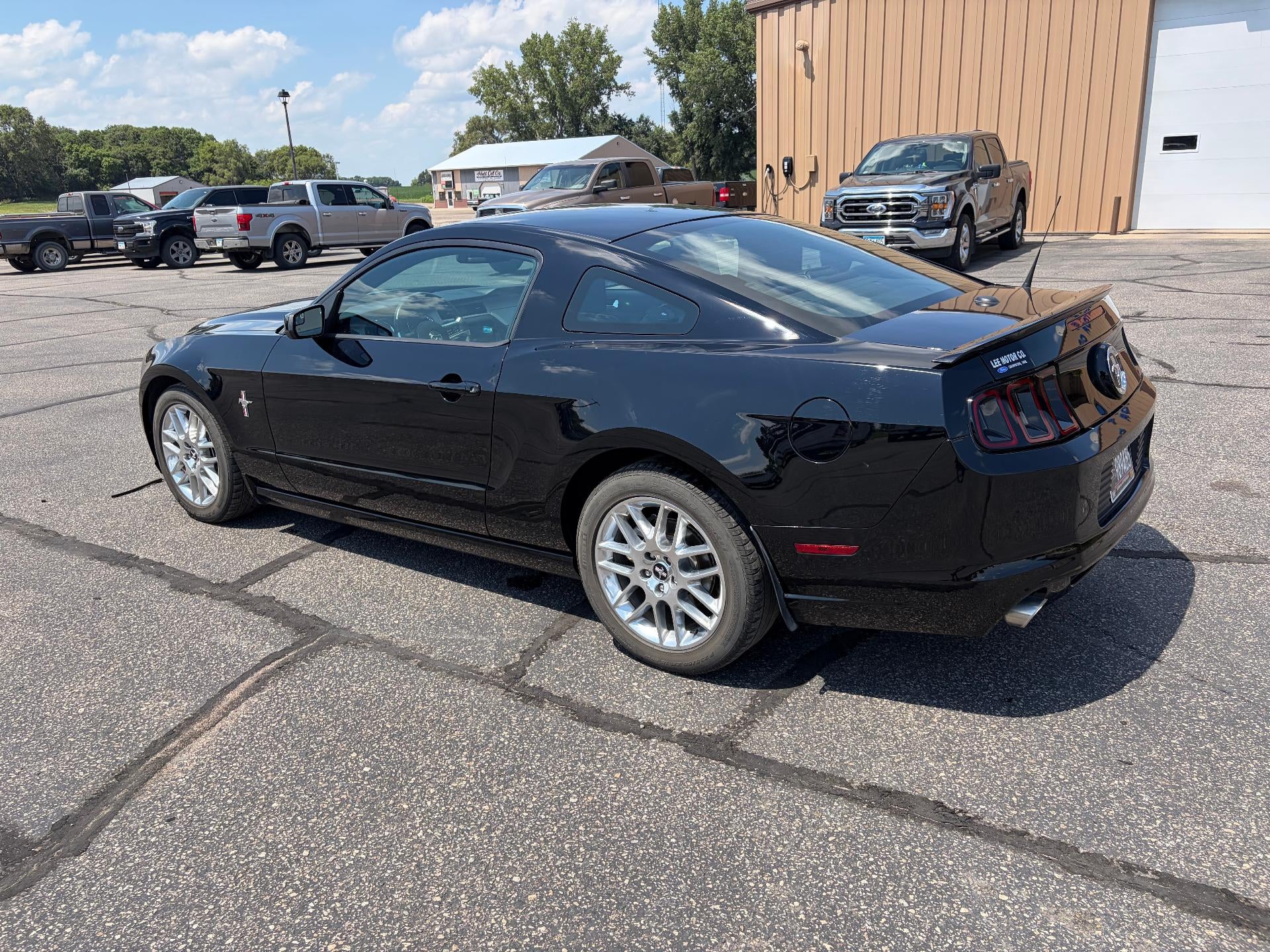 2014 Ford Mustang 2dr Cpe V6 Premium
