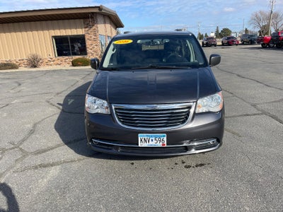 2016 Chrysler Town & Country 4dr Wgn Touring