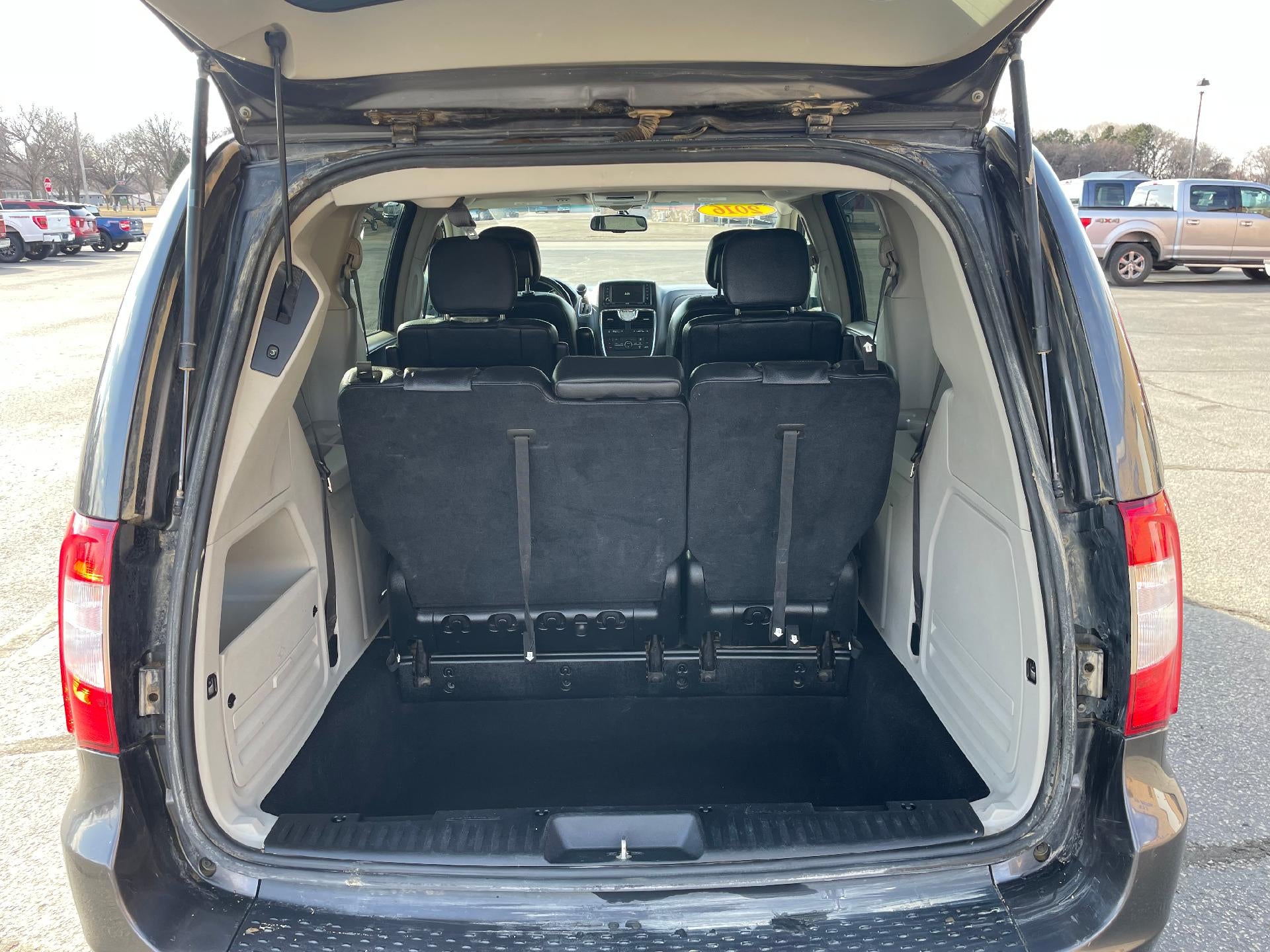 2016 Chrysler Town & Country 4dr Wgn Touring