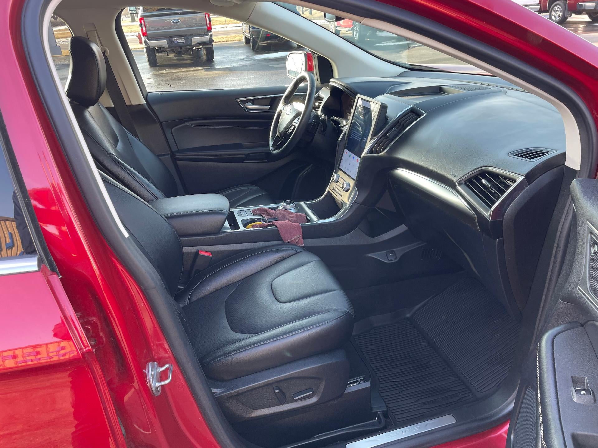 2022 Ford Edge Titanium AWD