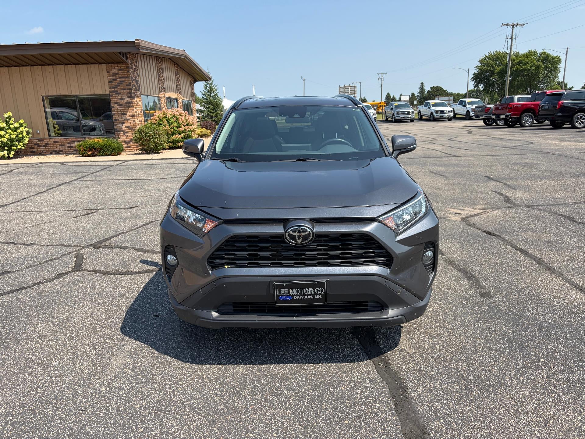 2020 Toyota RAV4 XLE Premium AWD (Natl)