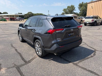 2020 Toyota RAV4 XLE Premium AWD (Natl)