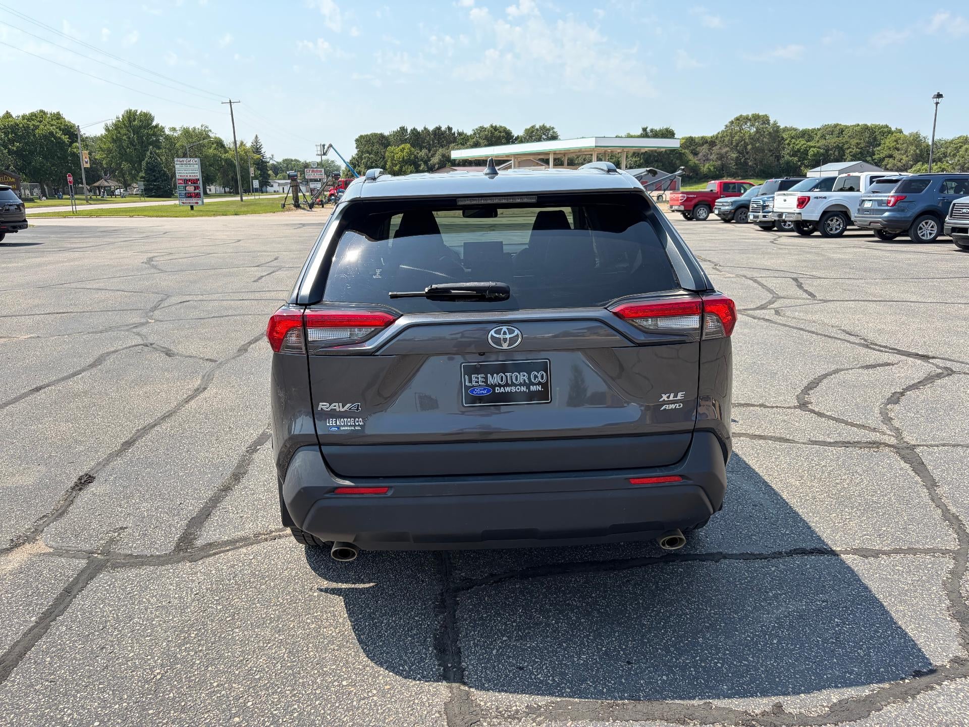 2020 Toyota RAV4 XLE Premium AWD (Natl)